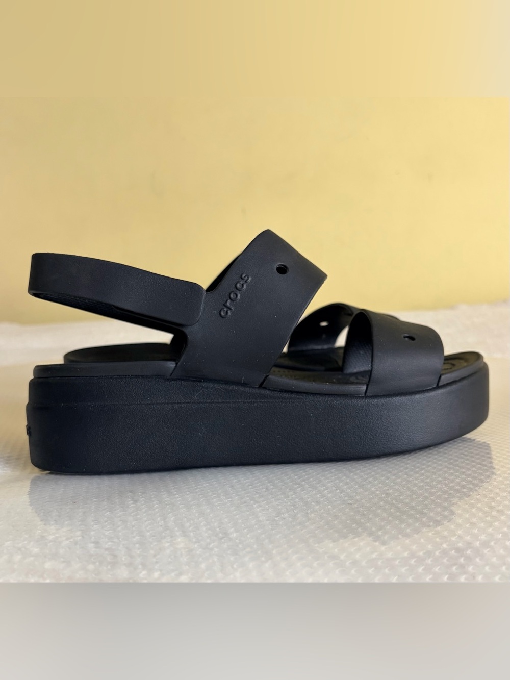 CROCS Lite Ride Women’s Black Platform Sandals Sz 10